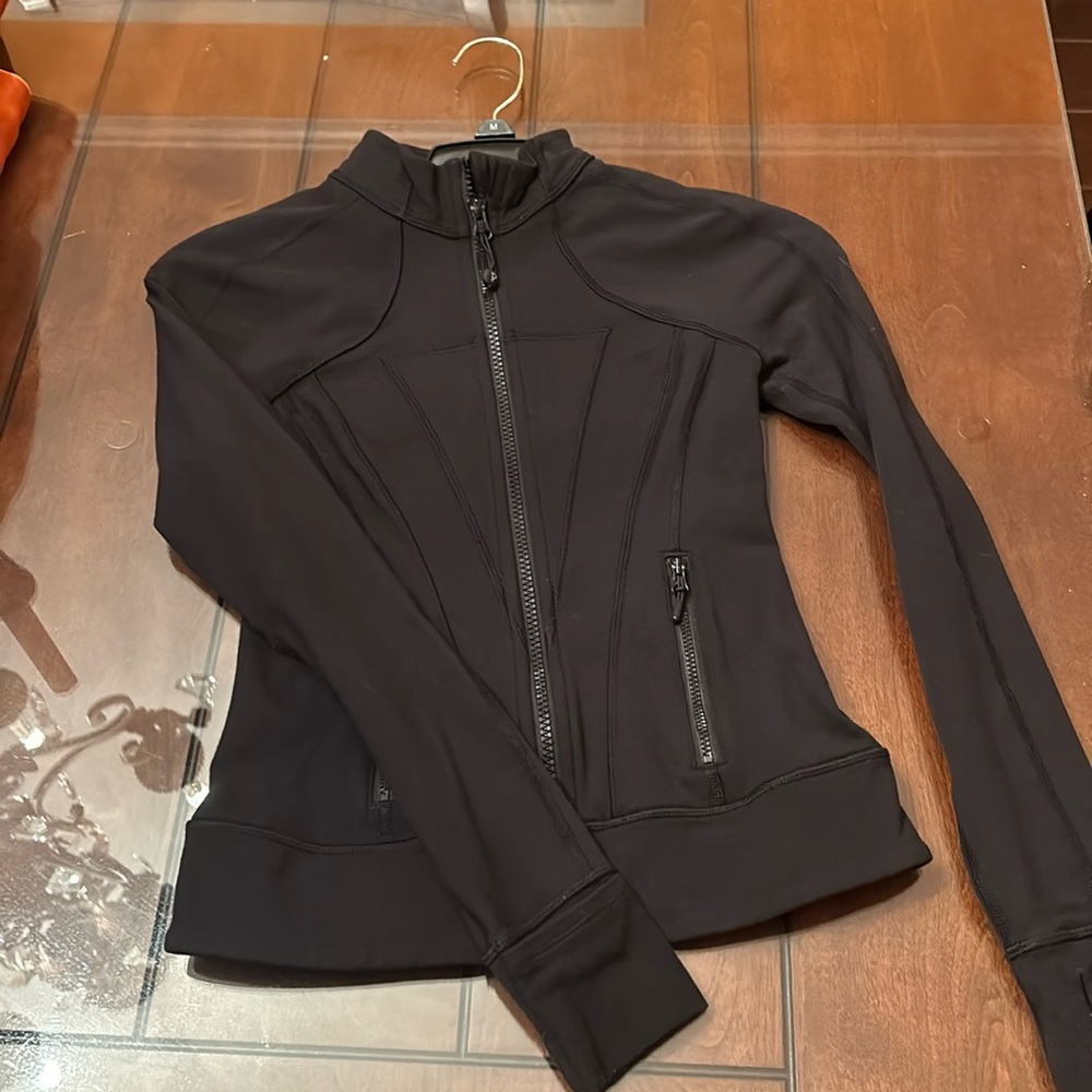 ivivia black sports jacket swiftly tech